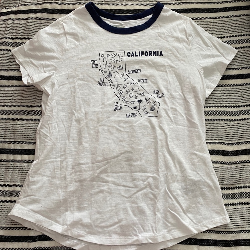 Old Navy “California” t-shirt
